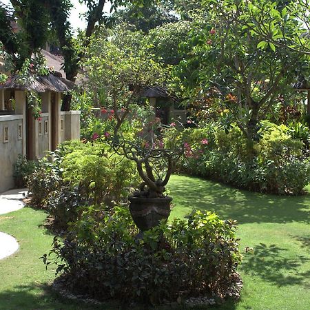 The Sari Beach Legian Exterior foto