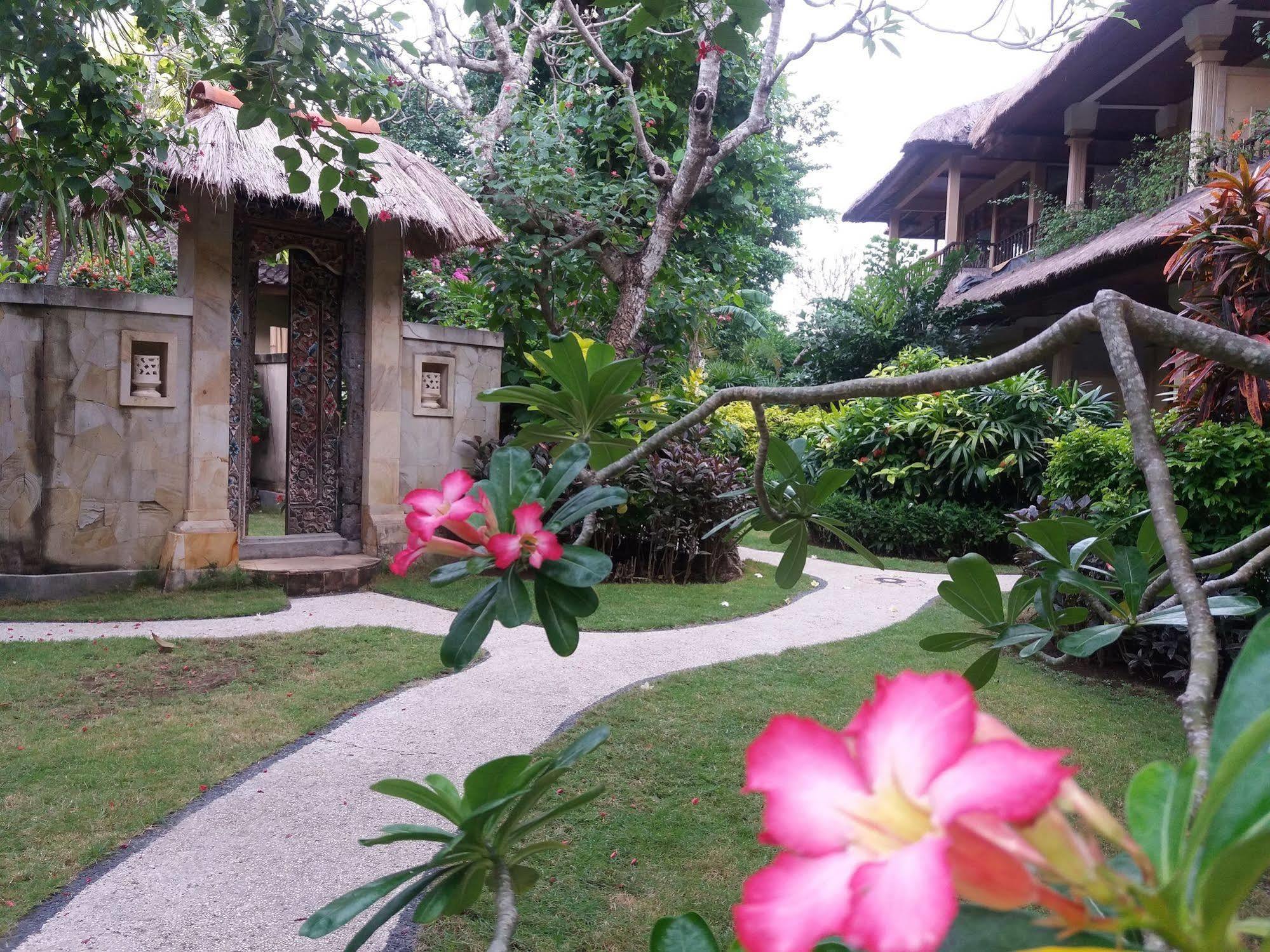 The Sari Beach Legian Exterior foto
