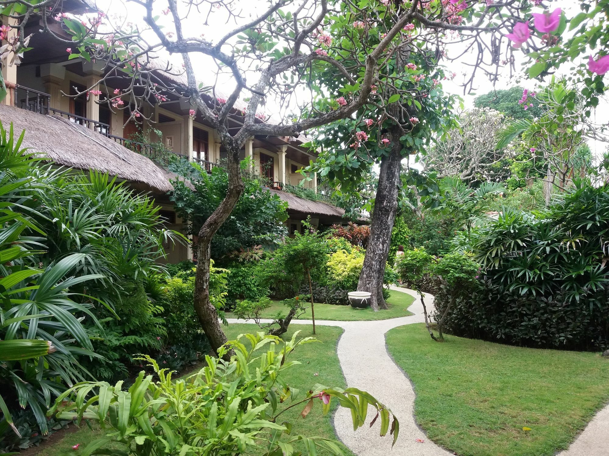 The Sari Beach Legian Exterior foto